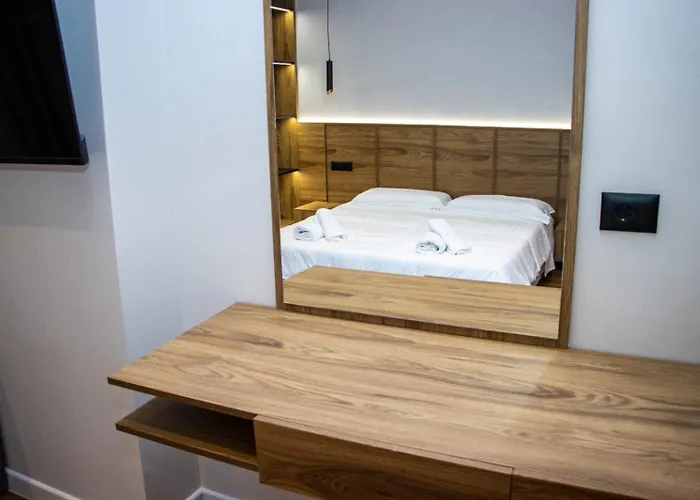 Bb The Garden 公寓 Durrës