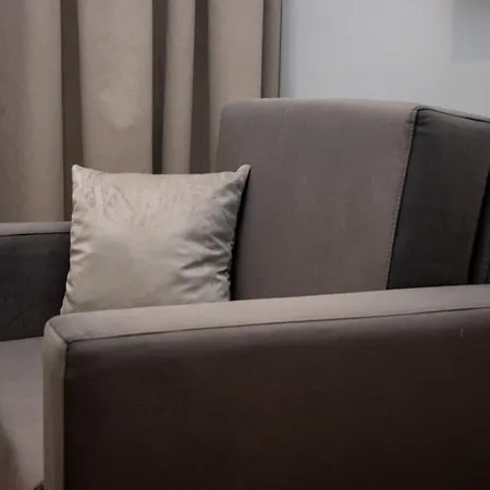 Bb The Garden Daire *